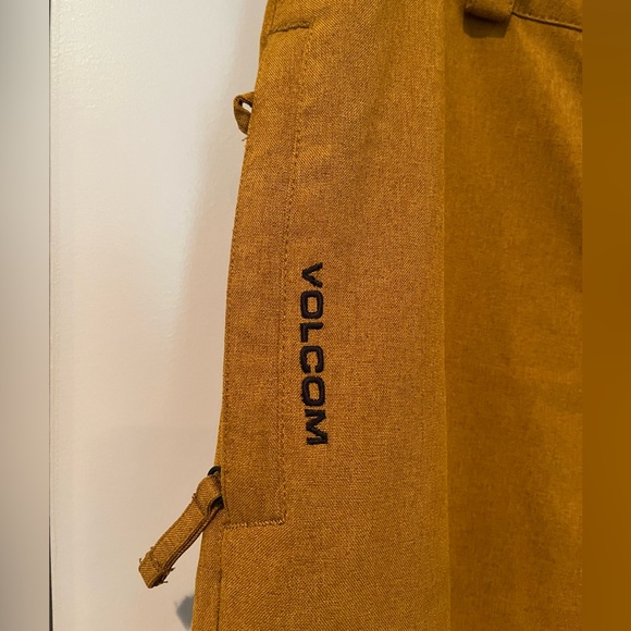 Volcom Men’s Snowboard Pants - Size L - Picture 4 of 10